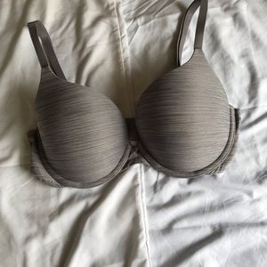 Everyday Victoria Secret Bra